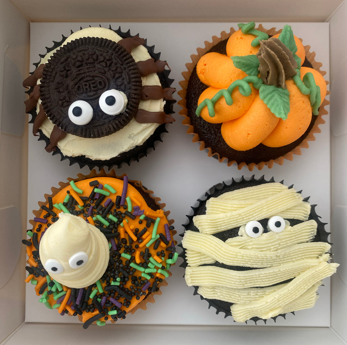 HALLOWEEN Boxed Cupcakes - 4